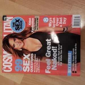 Cosmo Kloe Kardashian cover March 2012 magazine.